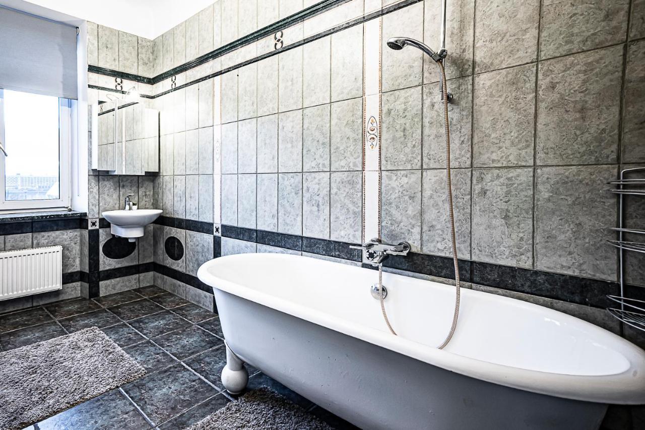 ריגה New Winwinstay Residence In Heart Of Old Town מראה חיצוני תמונה
